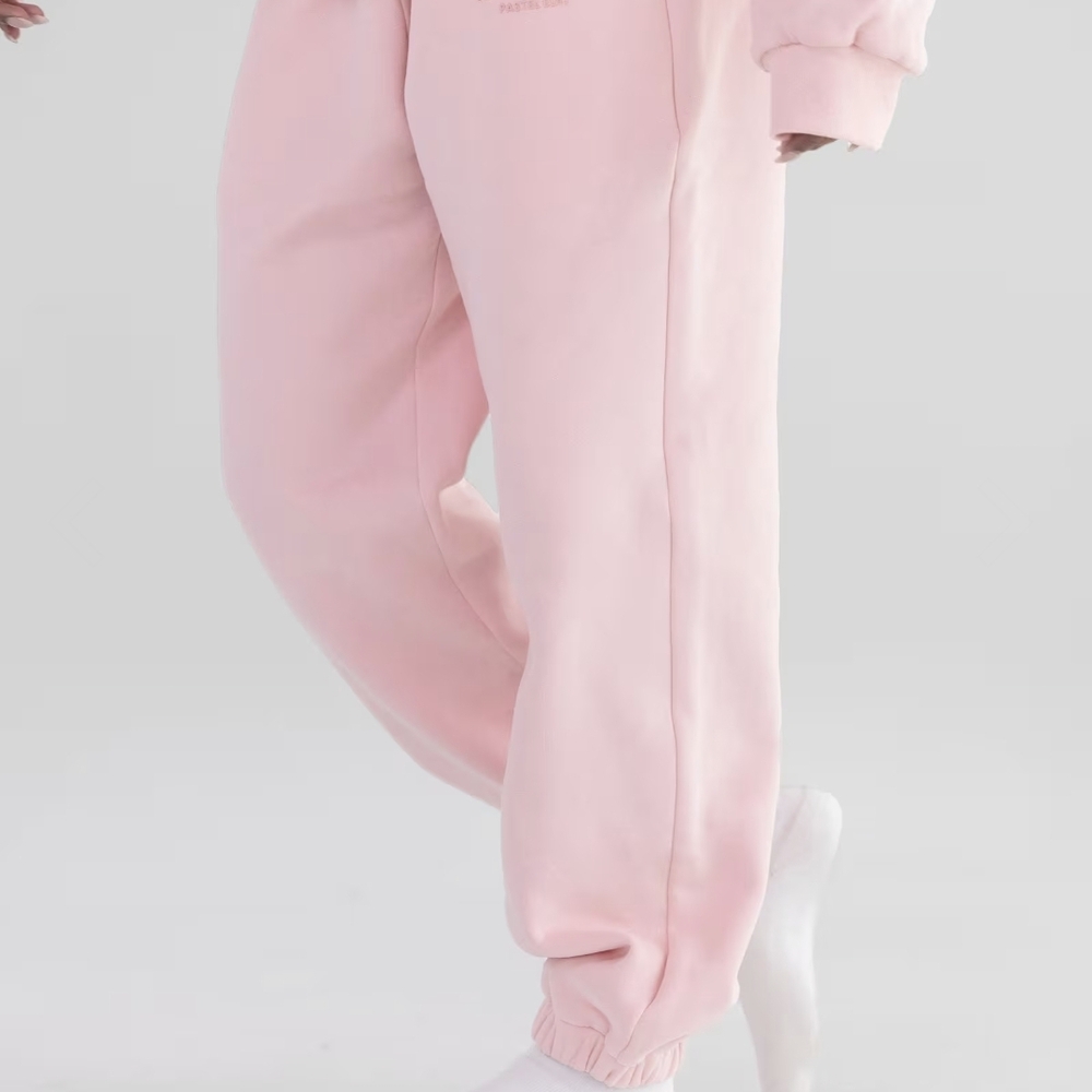 Comfrt Bubblegum Pink Sweatpants